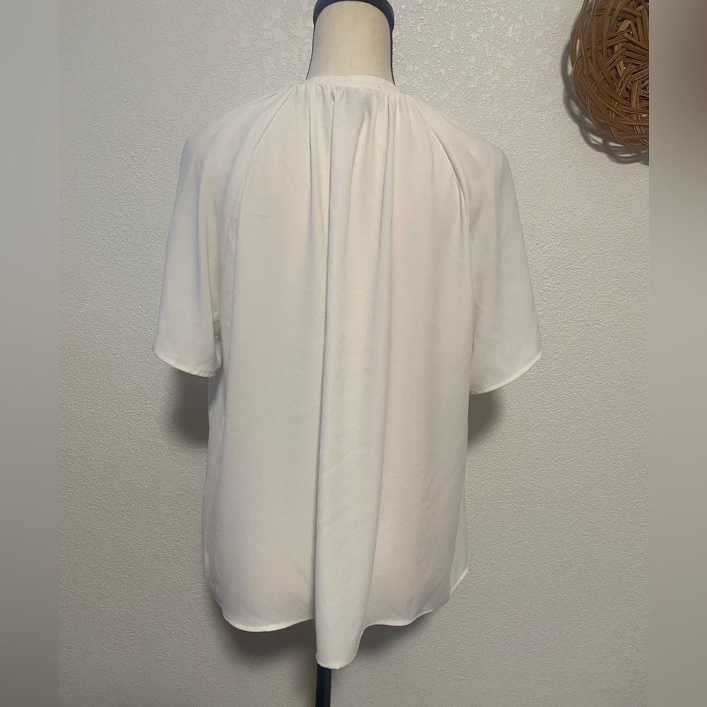 H&M Chiffon Top with Neck Tie Ivory Women's Size S Flowy Boxy Short Sleeve - Picture 2 of 5